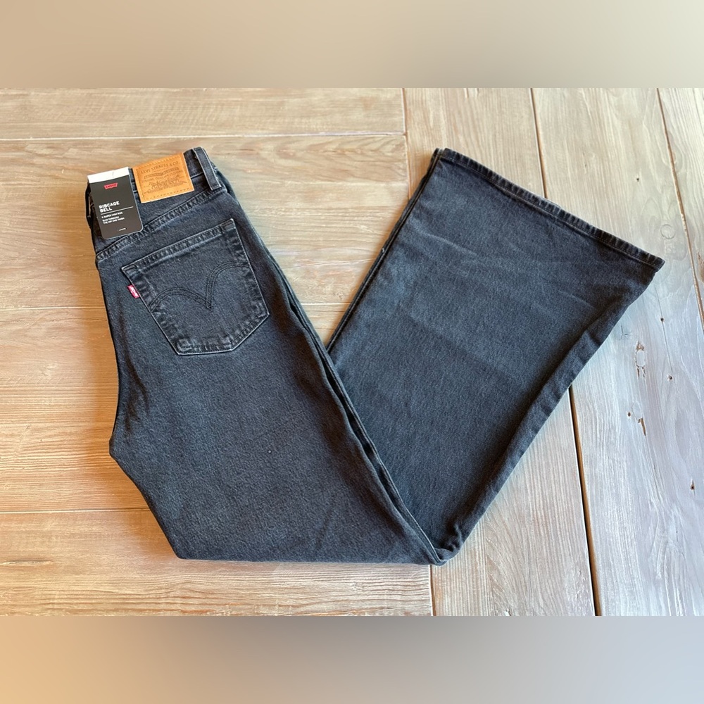 Levi's Black Flare & Wide Leg Jeans - Picture 3 of 8